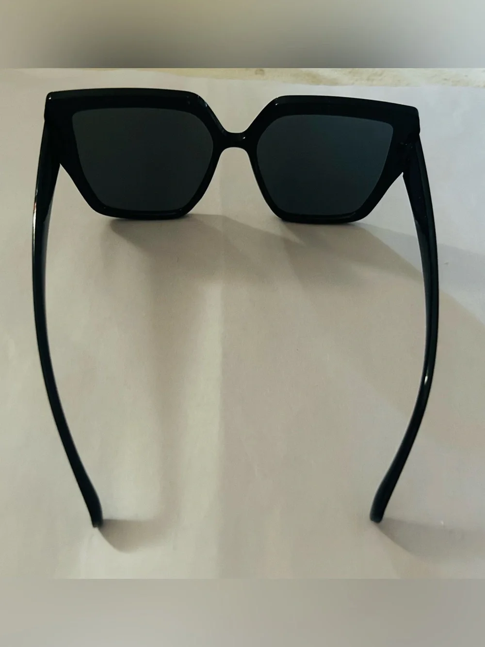 New Large Women’s Sunglasses Black Frames